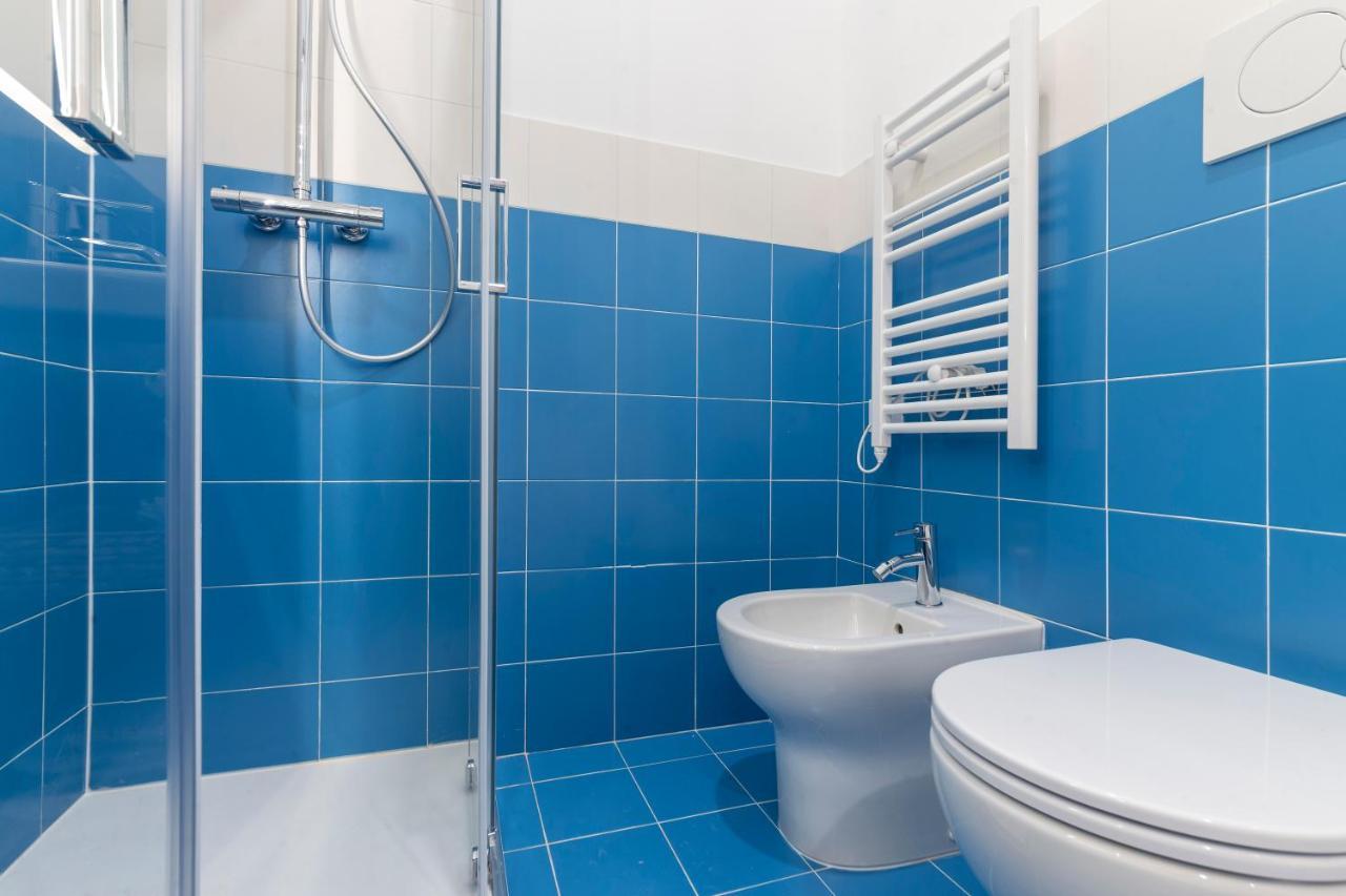Quiet Studio In The Heart Of The City Триест Екстериор снимка